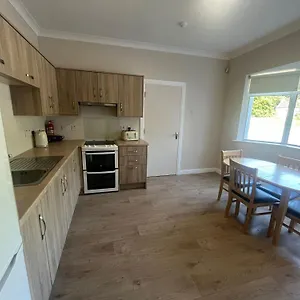  Apartment Yeats Self Catering And Bar Ireland